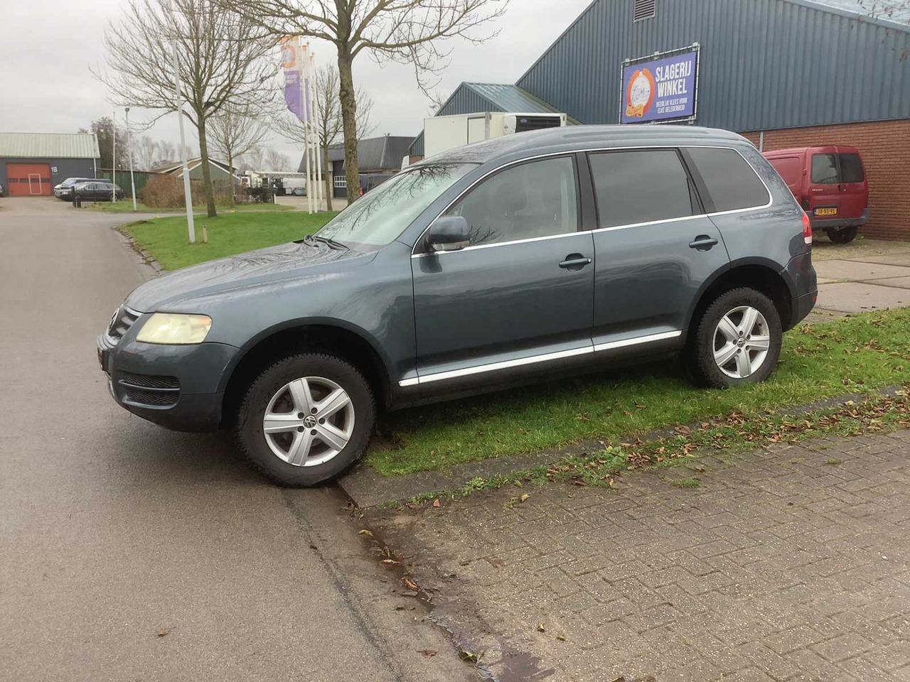 2005 VOLKSWAGEN TOUAREG 2.5 TDI COMMERCIAL VEHICLE - Samochód dostawczy: zdjęcie 1 2005 VOLKSWAGEN TOUAREG 2.5 TDI COMMERCIAL VEHICLE - Samochód dostawczy: zdjęcie 1
