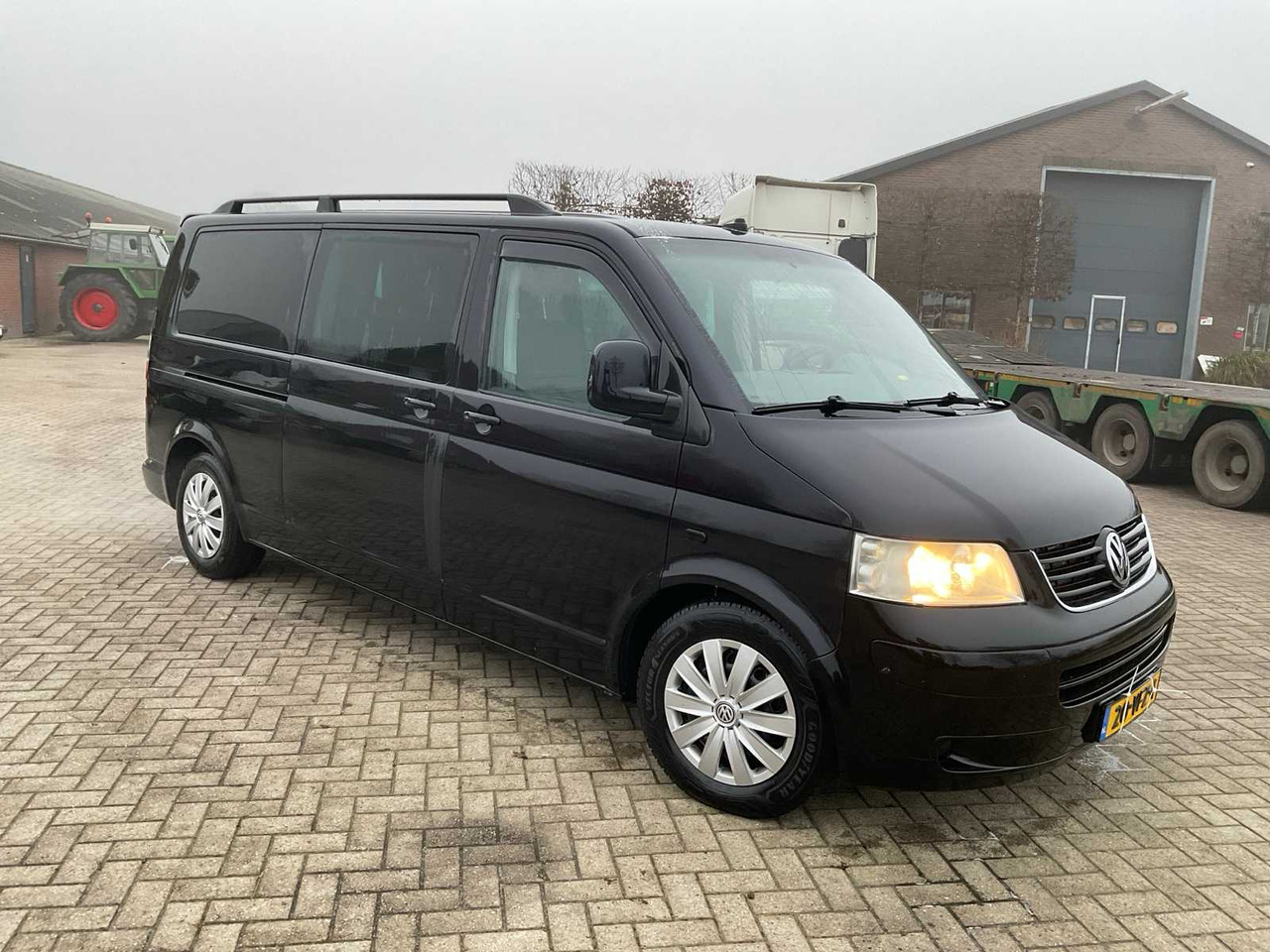 2006 VOLKSWAGEN CARAVELLE 2.5 TDI 340 TREND.DC COMMERCIAL VEHICLE - Samochód dostawczy: zdjęcie 2 2006 VOLKSWAGEN CARAVELLE 2.5 TDI 340 TREND.DC COMMERCIAL VEHICLE - Samochód dostawczy: zdjęcie 2
