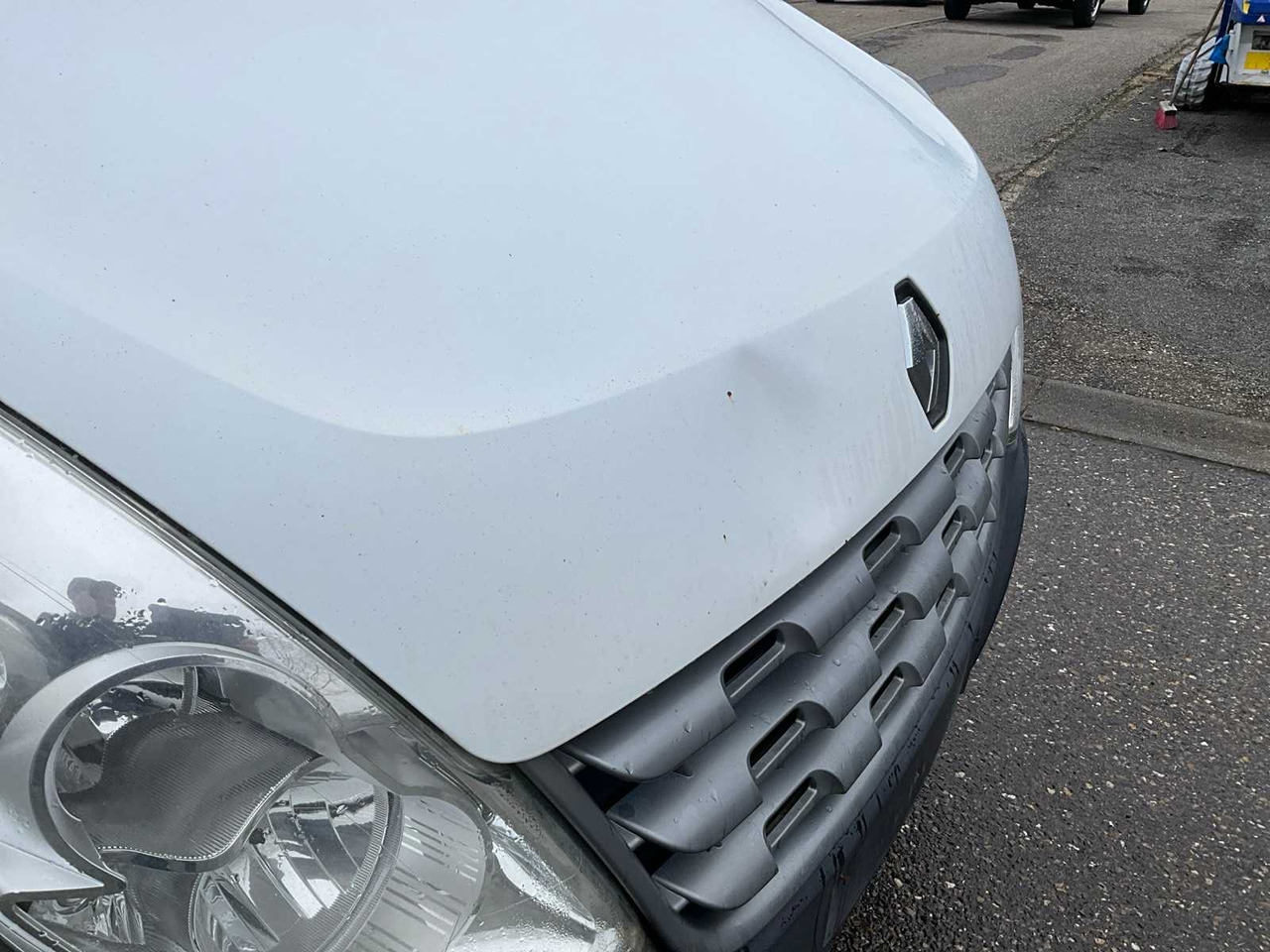 Samochód dostawczy 2012 RENAULT MASTER 2.3DCI COMMERCIAL VEHICLE: zdjęcie 12 Samochód dostawczy 2012 RENAULT MASTER 2.3DCI COMMERCIAL VEHICLE: zdjęcie 12