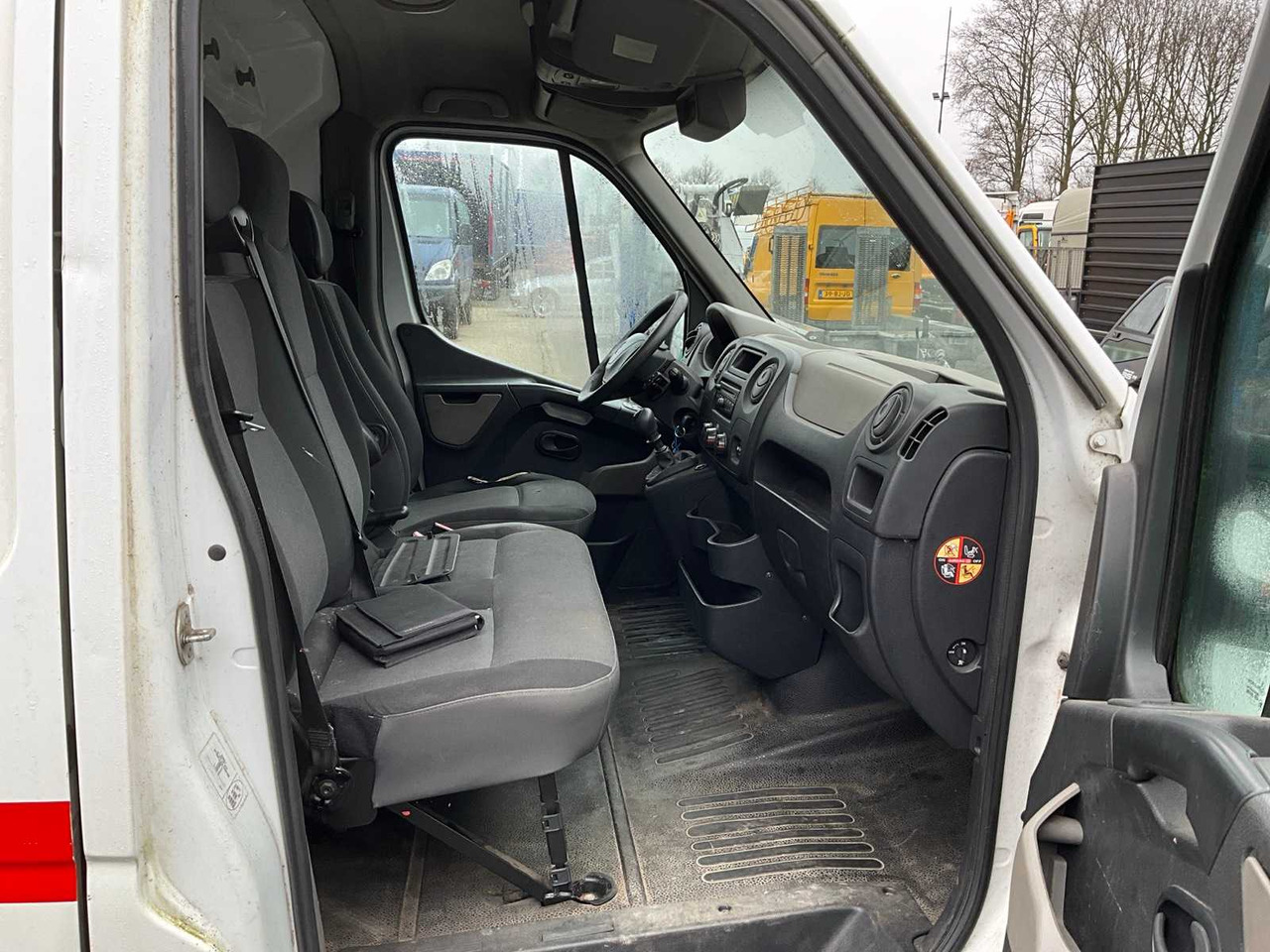 Samochód dostawczy 2012 RENAULT MASTER 2.3DCI COMMERCIAL VEHICLE: zdjęcie 28 Samochód dostawczy 2012 RENAULT MASTER 2.3DCI COMMERCIAL VEHICLE: zdjęcie 28