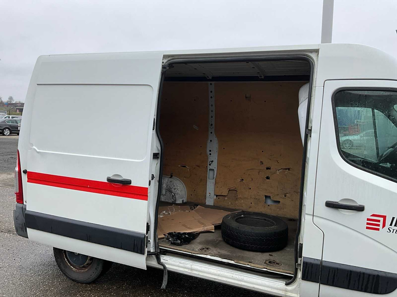Samochód dostawczy 2012 RENAULT MASTER 2.3DCI COMMERCIAL VEHICLE: zdjęcie 29 Samochód dostawczy 2012 RENAULT MASTER 2.3DCI COMMERCIAL VEHICLE: zdjęcie 29