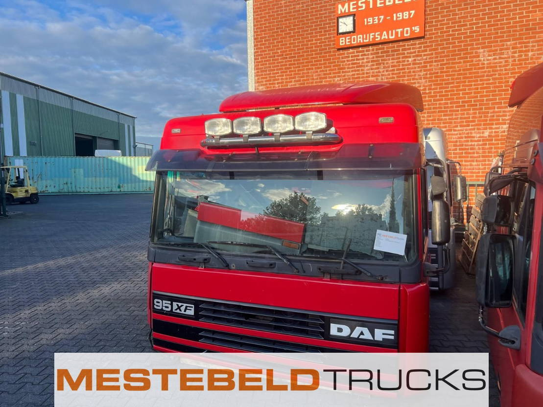 DAF Cabine Spacecab Euro 2 - Kabina do Samochodów ciężarowych: zdjęcie 1 DAF Cabine Spacecab Euro 2 - Kabina do Samochodów ciężarowych: zdjęcie 1