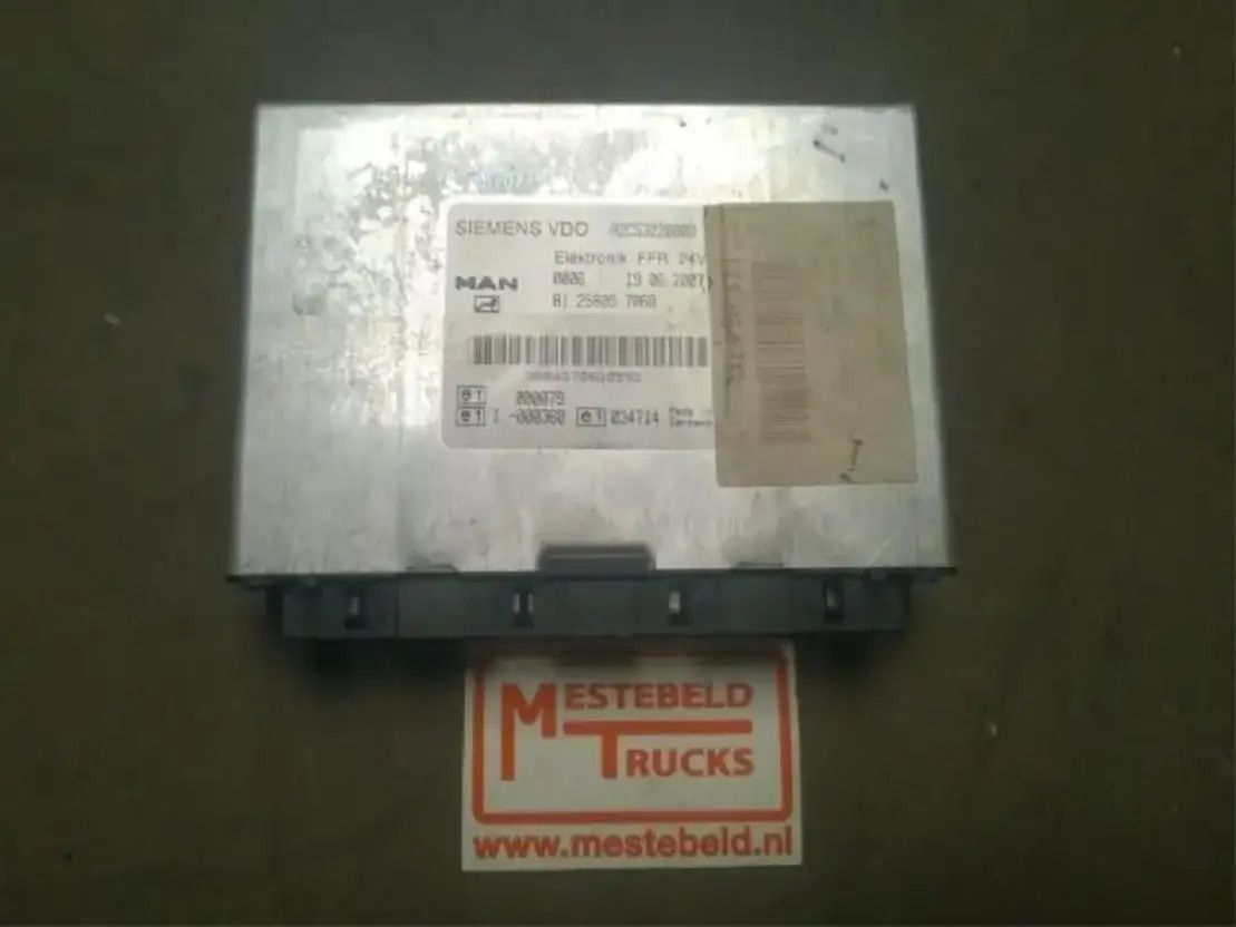 MAN F R Unit TGA - Układ elektryczny do Samochodów ciężarowych: zdjęcie 1 MAN F R Unit TGA - Układ elektryczny do Samochodów ciężarowych: zdjęcie 1