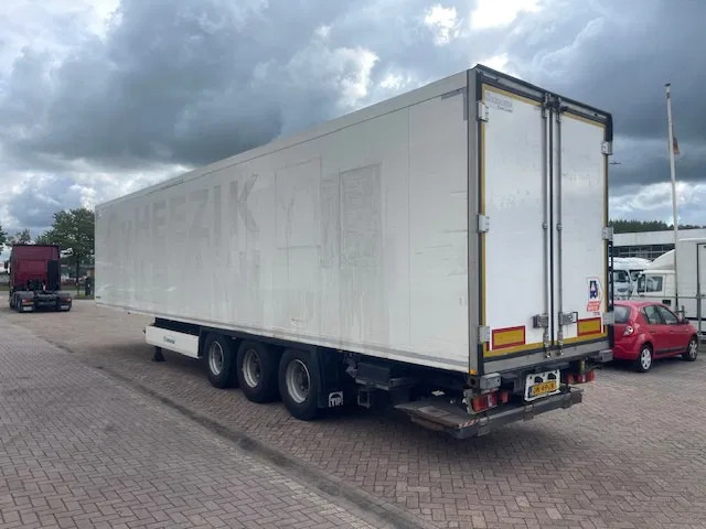 Krone CARRIER VECTOR 1950 NL-TRAILER 3 AXELS - Naczepa chłodnia: zdjęcie 4 Krone CARRIER VECTOR 1950 NL-TRAILER 3 AXELS - Naczepa chłodnia: zdjęcie 4