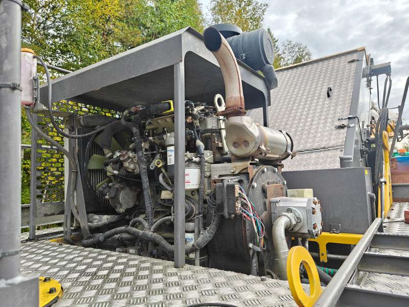 Broddson Skandia - Zamiatarka uliczna: zdjęcie 3 Broddson Skandia - Zamiatarka uliczna: zdjęcie 3