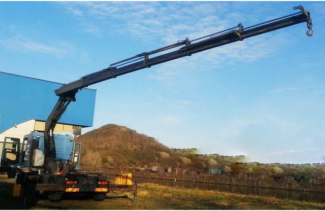 MAN 26.413/26.460 TGA 6x2, Kran Effer 335 5S, Klima - Ciągnik siodłowy: zdjęcie 3 MAN 26.413/26.460 TGA 6x2, Kran Effer 335 5S, Klima - Ciągnik siodłowy: zdjęcie 3