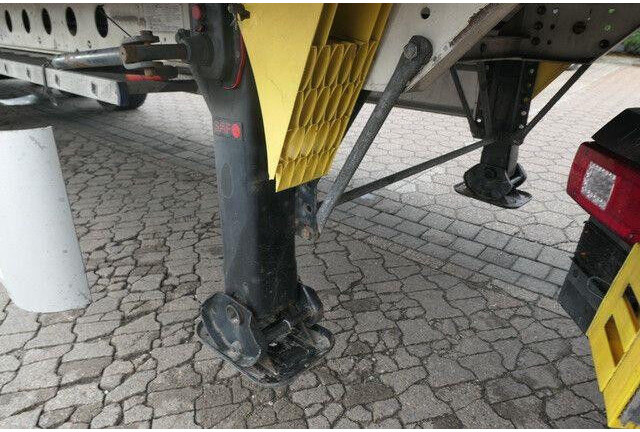 Naczepa zamknięte nadwozie Fliegl SDS 390, Lang LKW Typ 1, 102m³, 8mm Boden, Funk: zdjęcie 11 Naczepa zamknięte nadwozie Fliegl SDS 390, Lang LKW Typ 1, 102m³, 8mm Boden, Funk: zdjęcie 11