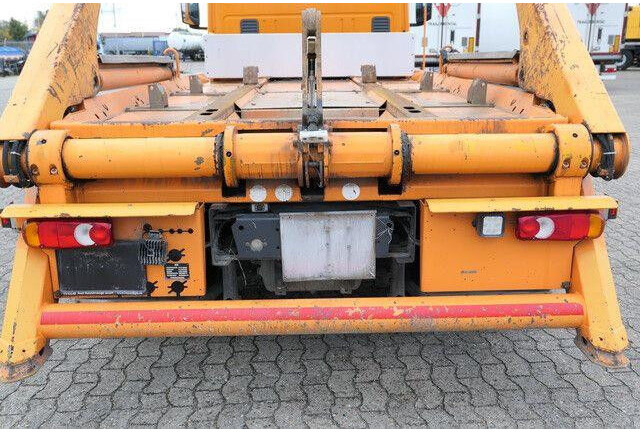 Hakowiec linowy Iveco 160 E EuroCargo 4x2, VDL P-10, teleskop., Funk: zdjęcie 8 Hakowiec linowy Iveco 160 E EuroCargo 4x2, VDL P-10, teleskop., Funk: zdjęcie 8