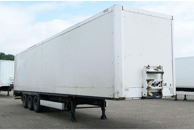 Krone SD, Isoliert, Türen, BPW, Luftfederung, 13.62m - Naczepa zamknięte nadwozie: zdjęcie 3 Krone SD, Isoliert, Türen, BPW, Luftfederung, 13.62m - Naczepa zamknięte nadwozie: zdjęcie 3