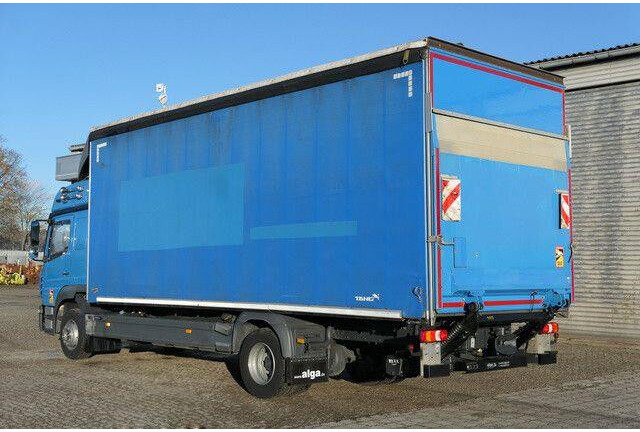 Mercedes-Benz 1330 Atego 4x2, Schlafliege, LBW, AHK, Klima - Samochód ciężarowy plandeka: zdjęcie 5 Mercedes-Benz 1330 Atego 4x2, Schlafliege, LBW, AHK, Klima - Samochód ciężarowy plandeka: zdjęcie 5