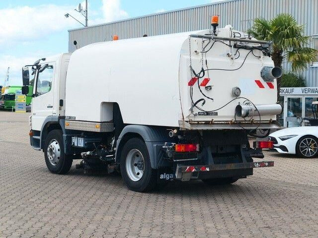 Mercedes-Benz 1518 LKO Atego 4x2, Kobit-Aufbau, 8m³,Wassertank - Zamiatarka uliczna: zdjęcie 5 Mercedes-Benz 1518 LKO Atego 4x2, Kobit-Aufbau, 8m³,Wassertank - Zamiatarka uliczna: zdjęcie 5