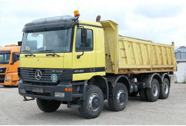 Mercedes-Benz 4140 AK Actros, Allrad, alter Tacho, 4x am Lager - Wywrotka: zdjęcie 2 Mercedes-Benz 4140 AK Actros, Allrad, alter Tacho, 4x am Lager - Wywrotka: zdjęcie 2