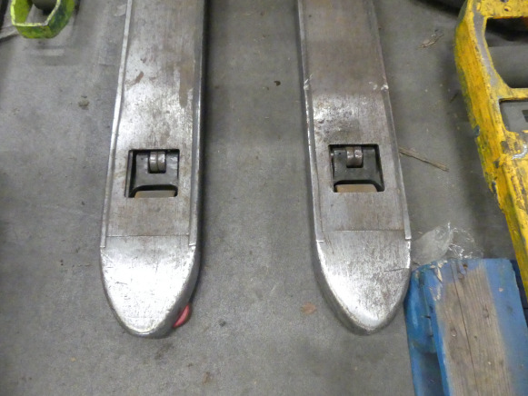 2 Gerbeurs BT S16D - Wózek wys. podnoszenia: zdjęcie 3 2 Gerbeurs BT S16D - Wózek wys. podnoszenia: zdjęcie 3