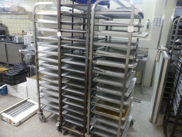 3 Chariots avec plateaux - Wyposażenie piekarni: zdjęcie 5 3 Chariots avec plateaux - Wyposażenie piekarni: zdjęcie 5