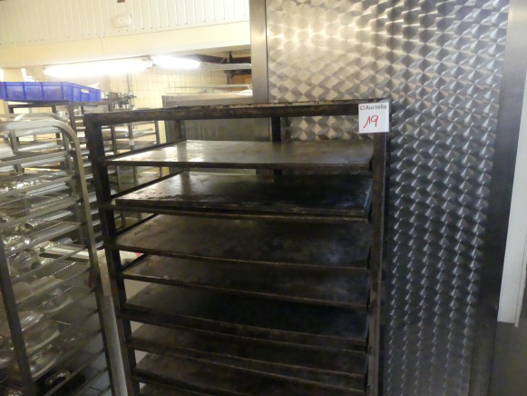 Chariot de four avec platine 60x40 cm (4 bords) - Wyposażenie piekarni: zdjęcie 3 Chariot de four avec platine 60x40 cm (4 bords) - Wyposażenie piekarni: zdjęcie 3