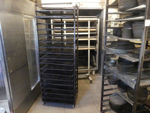 Chariot de four avec platine 60x45 cm - Wyposażenie piekarni: zdjęcie 2 Chariot de four avec platine 60x45 cm - Wyposażenie piekarni: zdjęcie 2