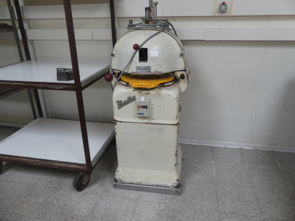 Diviseuse bouleuse Matchless - Wyposażenie piekarni: zdjęcie 1 Diviseuse bouleuse Matchless - Wyposażenie piekarni: zdjęcie 1