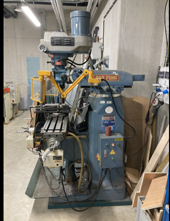 Fraiseuse - Wiertarka stołowa: zdjęcie 3 Fraiseuse - Wiertarka stołowa: zdjęcie 3