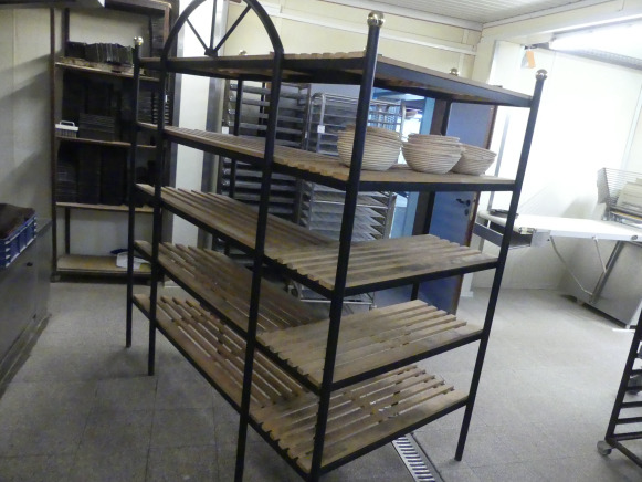 Présentoir à pain en L - Wyposażenie piekarni: zdjęcie 2 Présentoir à pain en L - Wyposażenie piekarni: zdjęcie 2