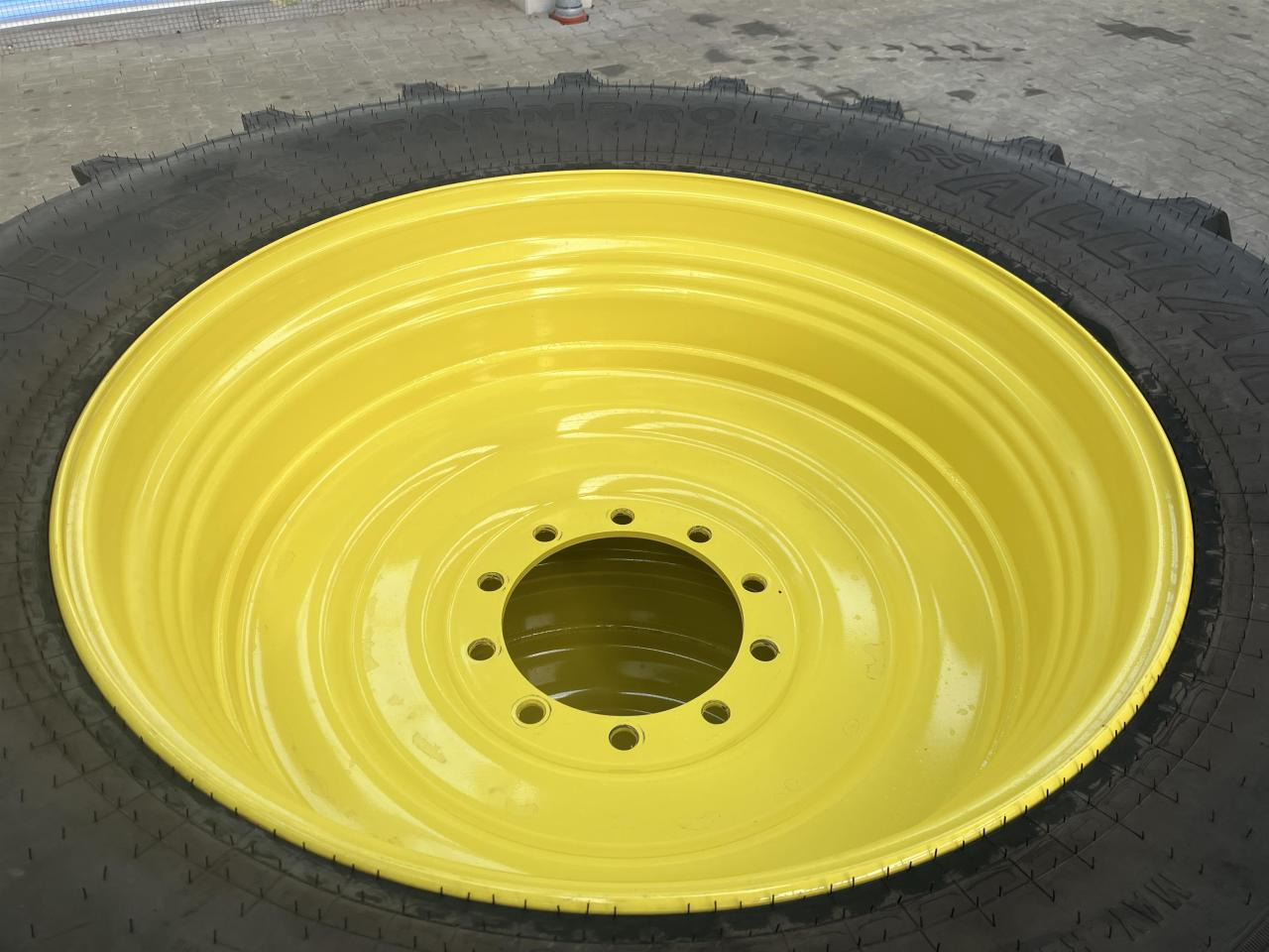 Alliance 520/85R38 - Opona do Maszyn rolniczych: zdjęcie 5 Alliance 520/85R38 - Opona do Maszyn rolniczych: zdjęcie 5