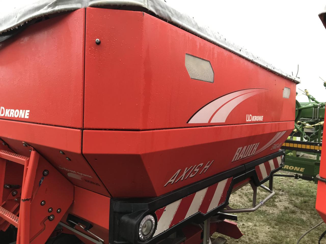 Rauch Axis-H50.2 EMC+W - Rozsiewacz nawozów: zdjęcie 4 Rauch Axis-H50.2 EMC+W - Rozsiewacz nawozów: zdjęcie 4