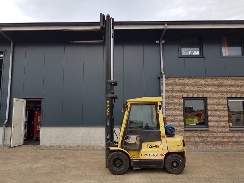 Hyster H2.50XM 2.5 ton Duplex Sideshift LPG Heftruck - Wózek widłowy gazowy: zdjęcie 3 Hyster H2.50XM 2.5 ton Duplex Sideshift LPG Heftruck - Wózek widłowy gazowy: zdjęcie 3