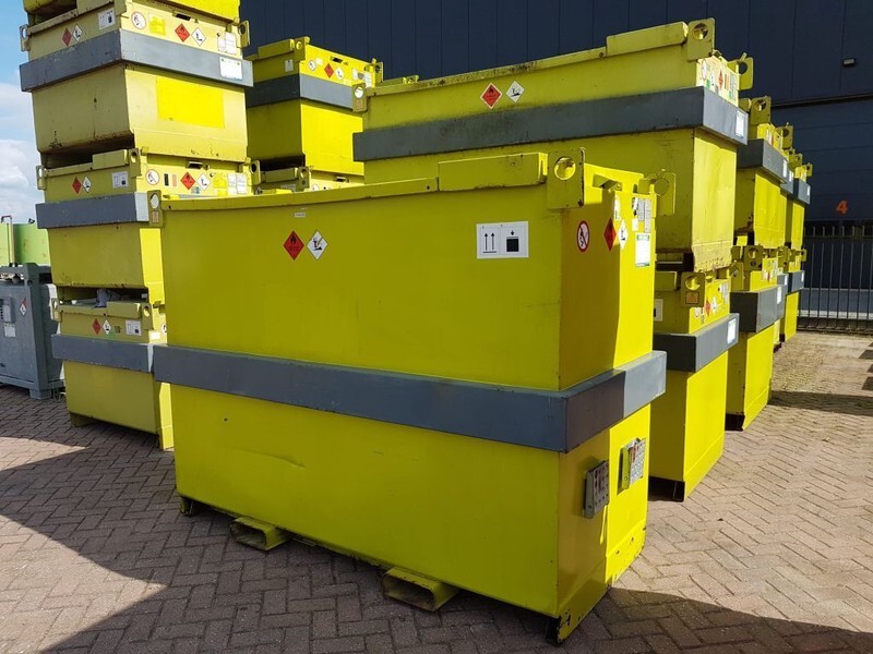 Kiwa IBC Steenbergen 2000 liter Kiwa IBC Dieseltank met handpomp - Zbiornik magazynowy: zdjęcie 1 Kiwa IBC Steenbergen 2000 liter Kiwa IBC Dieseltank met handpomp - Zbiornik magazynowy: zdjęcie 1