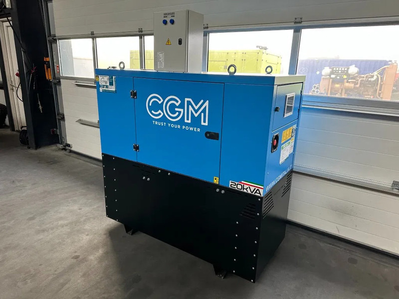 Perkins Leroy Somer 22 kVA Silent noodstroom systeem generatorset NSA XXL tank met ATS New ! - Generator budowlany: zdjęcie 4 Perkins Leroy Somer 22 kVA Silent noodstroom systeem generatorset NSA XXL tank met ATS New ! - Generator budowlany: zdjęcie 4