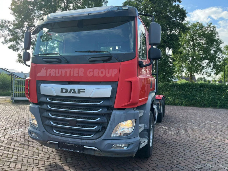 DAF CF 530 FAT intarder - Ciągnik siodłowy: zdjęcie 2 DAF CF 530 FAT intarder - Ciągnik siodłowy: zdjęcie 2