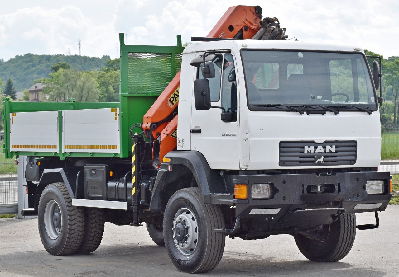 MAN LE 18.280 Kipper 3,70 m + PK 9501 /4x4 - Wywrotka, Samochod ciężarowy z HDS: zdjęcie 3 MAN LE 18.280 Kipper 3,70 m + PK 9501 /4x4 - Wywrotka, Samochod ciężarowy z HDS: zdjęcie 3