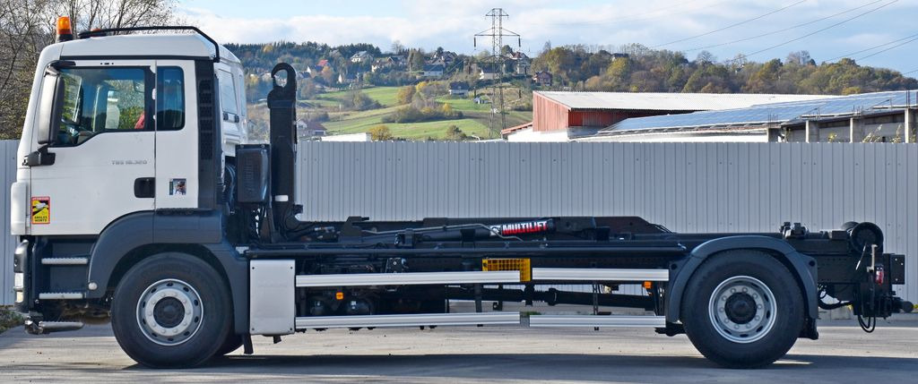 MAN TGS 18.320 Abrollkipper * Top Zustand! MAN TGS 18.320 Abrollkipper * Top Zustand! - Ciężarówka hakowiec: zdjęcie 3 MAN TGS 18.320 Abrollkipper * Top Zustand! MAN TGS 18.320 Abrollkipper * Top Zustand! - Ciężarówka hakowiec: zdjęcie 3