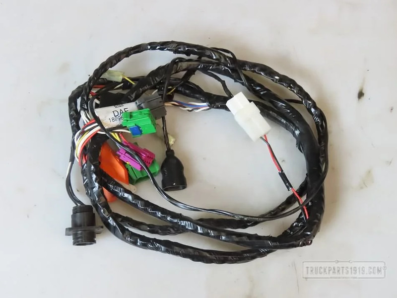 DAF Electrical System Kabelboom deur Li. DAF CF - Kabel/ Przewód do Samochodów ciężarowych: zdjęcie 1 DAF Electrical System Kabelboom deur Li. DAF CF - Kabel/ Przewód do Samochodów ciężarowych: zdjęcie 1