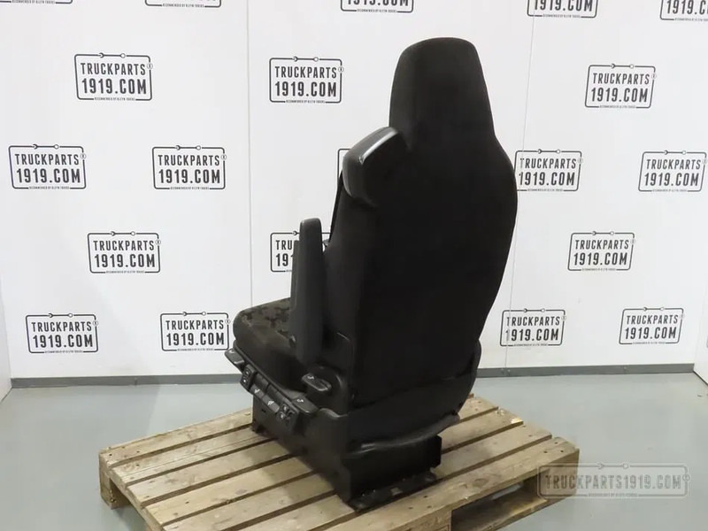 Scania 2601037 Bestuurdersstoel Scania - Siedzenie do Samochodów ciężarowych: zdjęcie 2 Scania 2601037 Bestuurdersstoel Scania - Siedzenie do Samochodów ciężarowych: zdjęcie 2