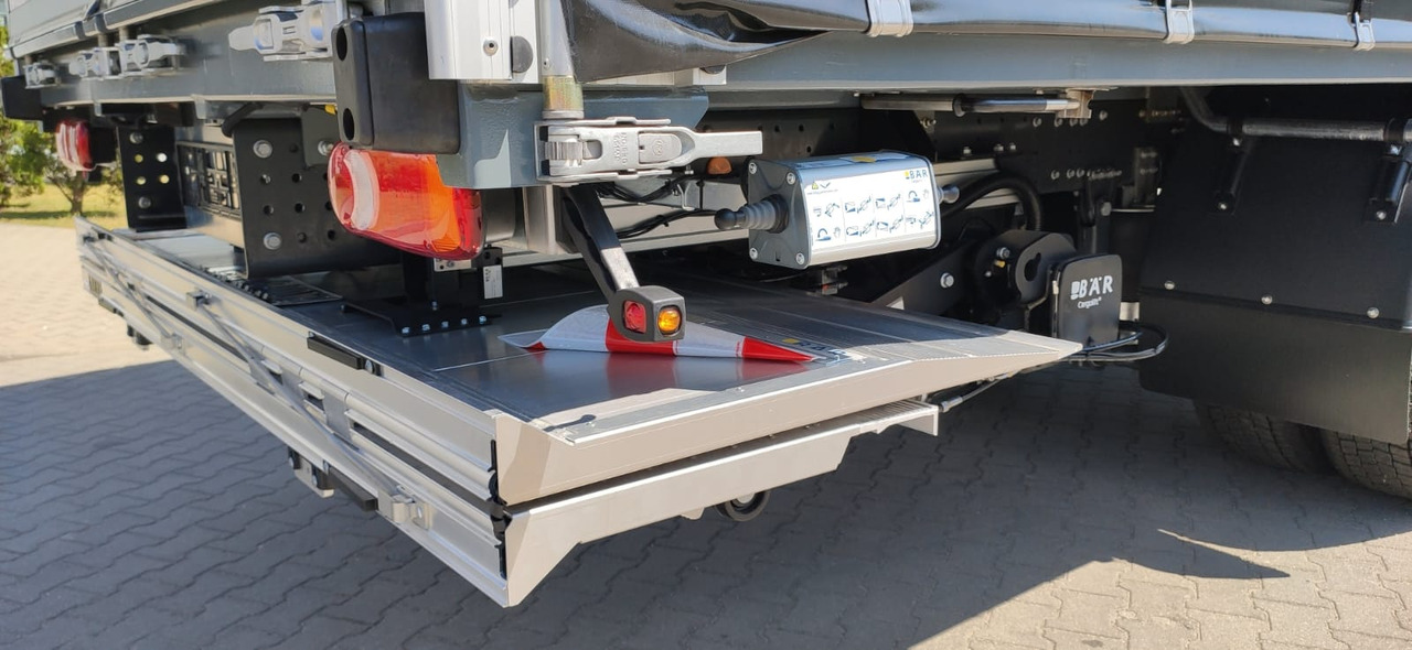 Iveco EUROCARGO ML180E32/P 20PAL DHOLLANDIA - Samochód ciężarowy plandeka: zdjęcie 5 Iveco EUROCARGO ML180E32/P 20PAL DHOLLANDIA - Samochód ciężarowy plandeka: zdjęcie 5