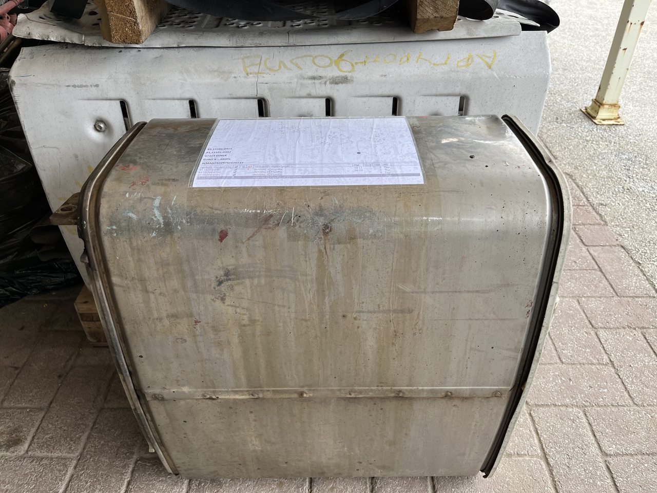 EXHAUST SILENCER WITH CATALYTIC CONVERTER MAN TGA - Układ wydechowy do Samochodów ciężarowych: zdjęcie 1 EXHAUST SILENCER WITH CATALYTIC CONVERTER MAN TGA - Układ wydechowy do Samochodów ciężarowych: zdjęcie 1