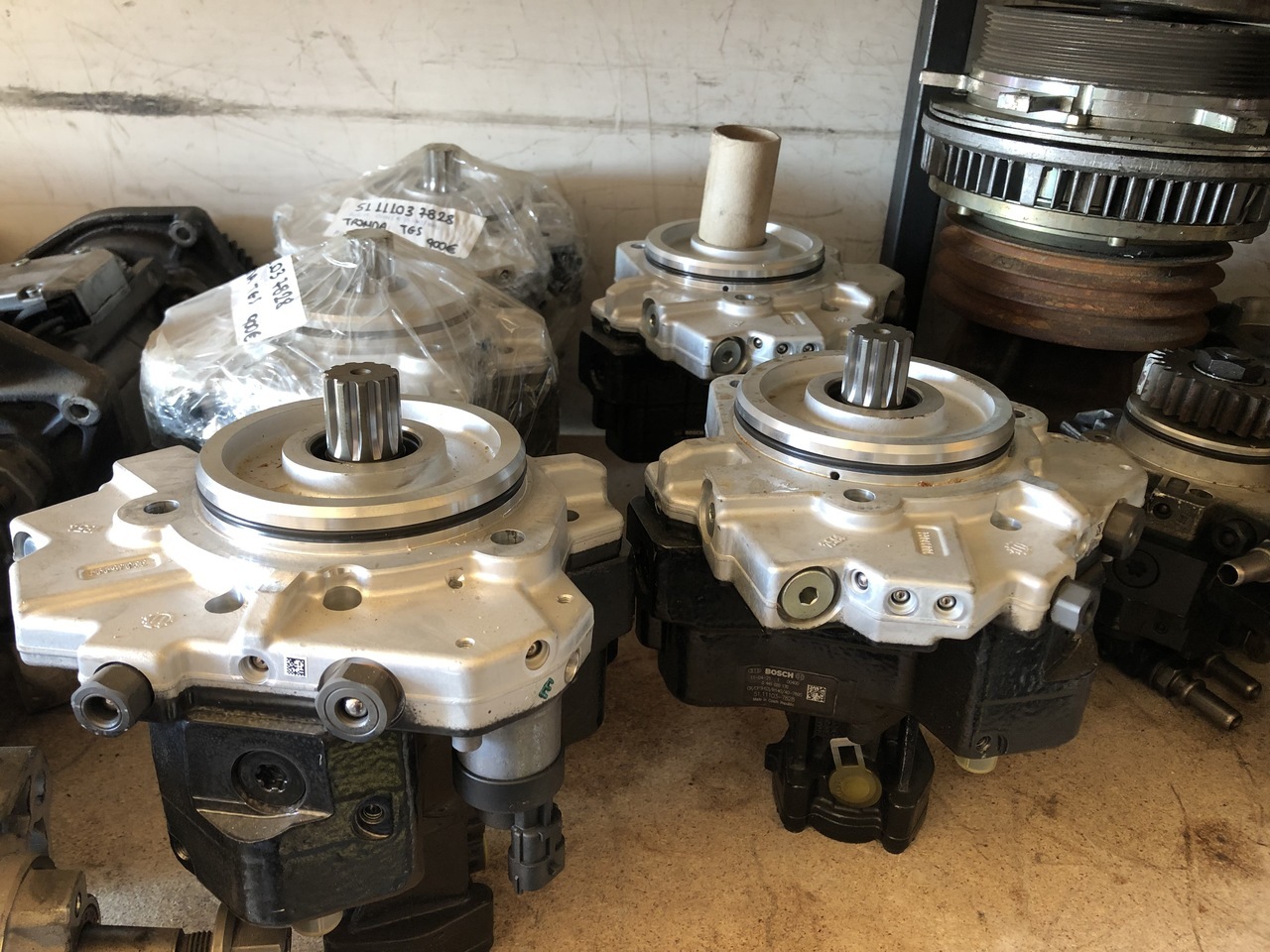 HIGH PRESSURE FUEL PUMP MAN TGX,TGS - Pompa paliwowa do Samochodów ciężarowych: zdjęcie 1 HIGH PRESSURE FUEL PUMP MAN TGX,TGS - Pompa paliwowa do Samochodów ciężarowych: zdjęcie 1