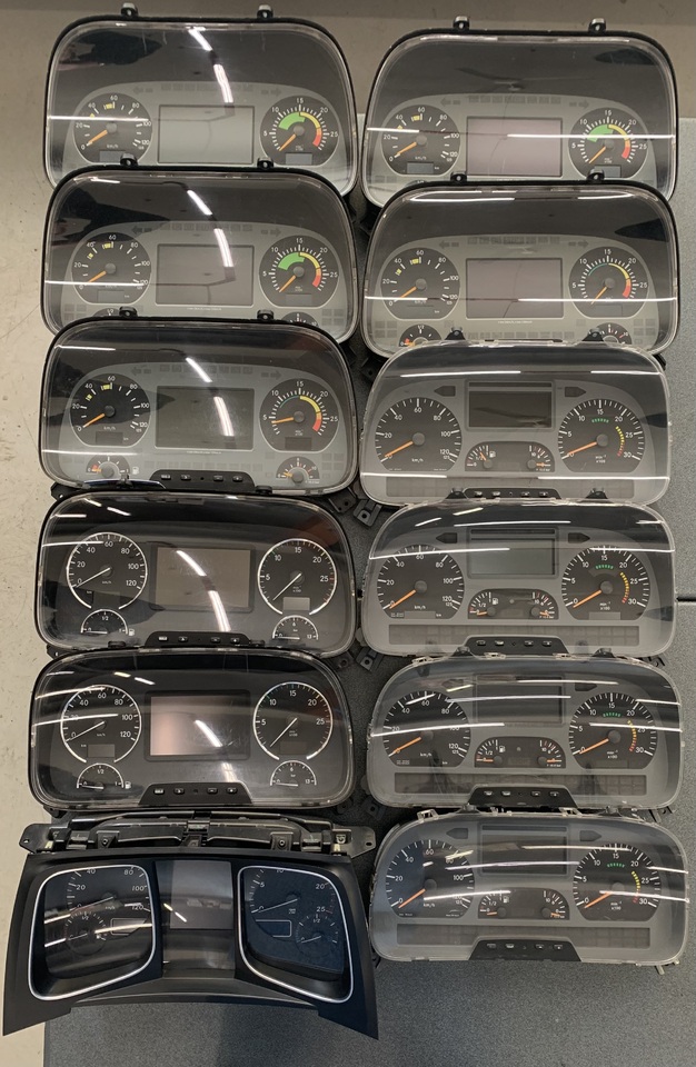 MERCEDES ACTROS MP1-MP2-MP3-MP4-ATEGO2 ELECTRONIC INSTRUMENT EURO 2/3/4/5 - Tachograf do Samochodów ciężarowych: zdjęcie 5 MERCEDES ACTROS MP1-MP2-MP3-MP4-ATEGO2 ELECTRONIC INSTRUMENT EURO 2/3/4/5 - Tachograf do Samochodów ciężarowych: zdjęcie 5