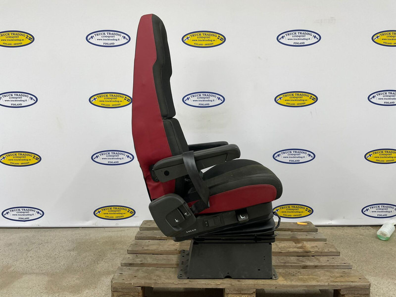 Volvo FH - Siedzenie: zdjęcie 3 Volvo FH - Siedzenie: zdjęcie 3