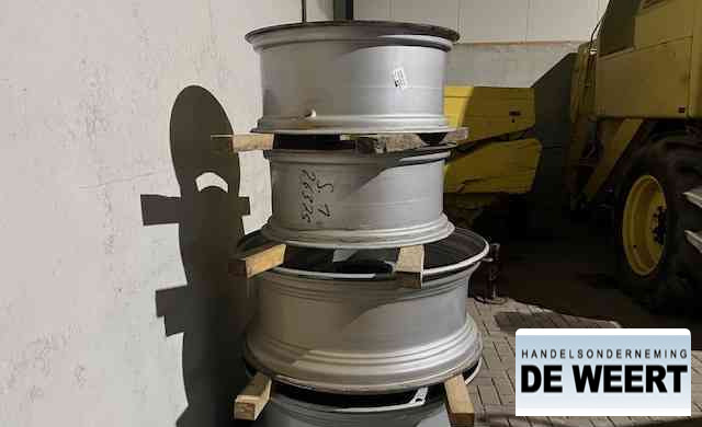 Diversen velgen 38" , voor john deere , case - Opony i felgi do Maszyn rolniczych: zdjęcie 5 Diversen velgen 38" , voor john deere , case - Opony i felgi do Maszyn rolniczych: zdjęcie 5
