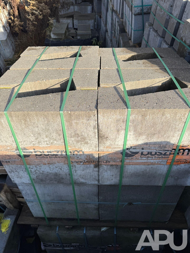 Ciek wodny/obrzeże/korytko trójkątne 50x50x20 - Sprzęt budowlany: zdjęcie 5 Ciek wodny/obrzeże/korytko trójkątne 50x50x20 - Sprzęt budowlany: zdjęcie 5