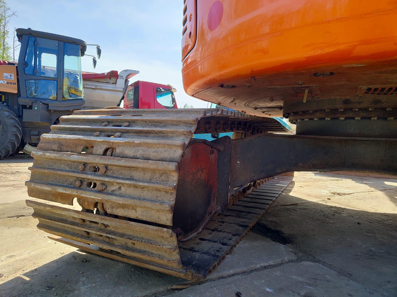 DOOSAN DX140LCR-3 - Koparka gąsienicowa: zdjęcie 4 DOOSAN DX140LCR-3 - Koparka gąsienicowa: zdjęcie 4