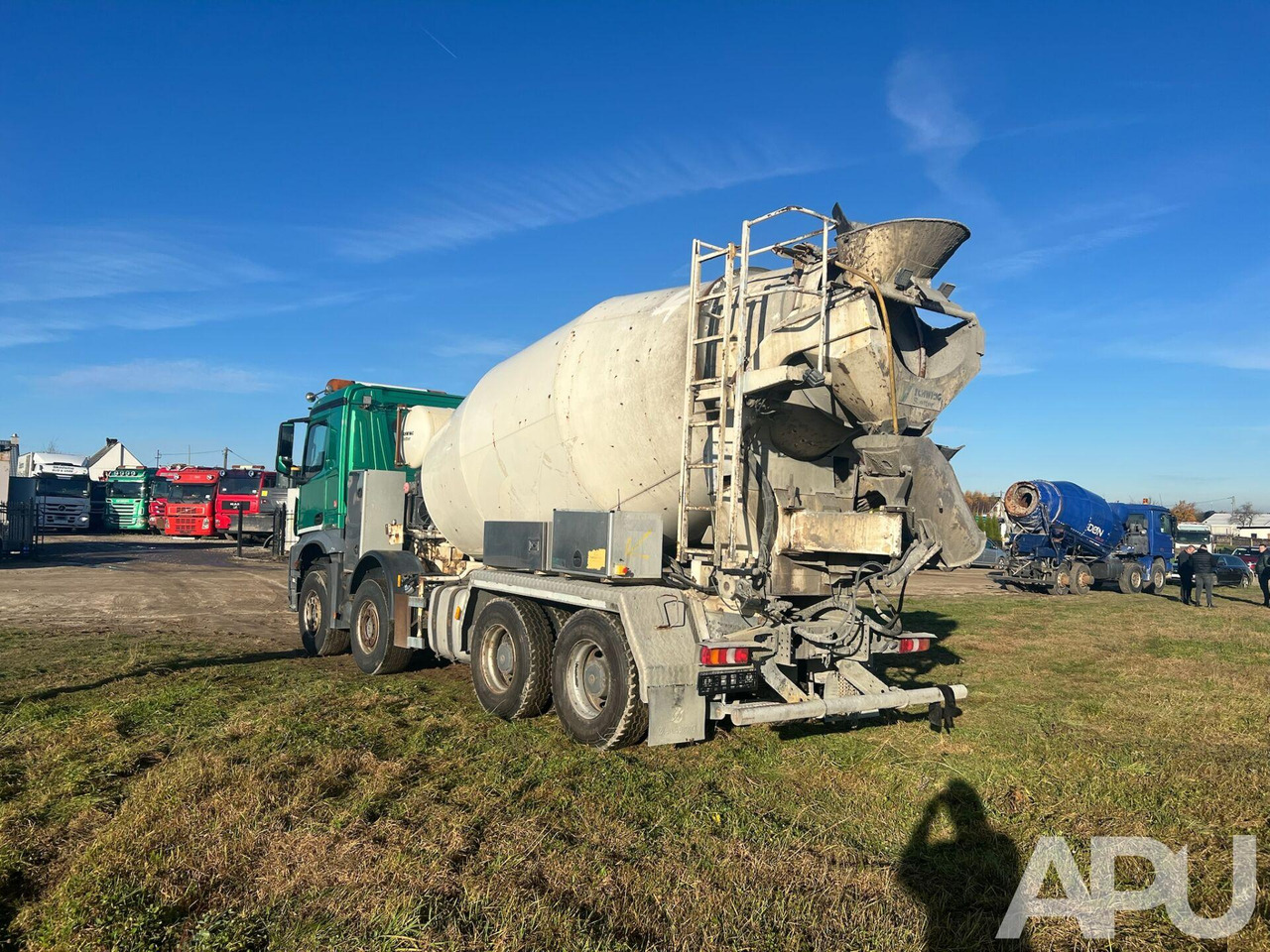 Mercedes Arocs 3245 - Betonomieszarka: zdjęcie 4 Mercedes Arocs 3245 - Betonomieszarka: zdjęcie 4
