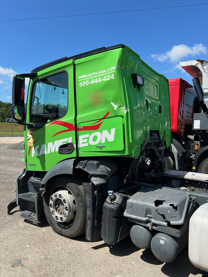 Mercedes-Benz Actros 1840 - Samochód ciężarowe pod zabudowę: zdjęcie 2 Mercedes-Benz Actros 1840 - Samochód ciężarowe pod zabudowę: zdjęcie 2