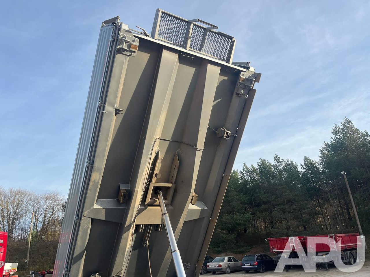 PRZYCZEPA SCHWARZMÜLLER - Przyczepa wywrotka: zdjęcie 4 PRZYCZEPA SCHWARZMÜLLER - Przyczepa wywrotka: zdjęcie 4