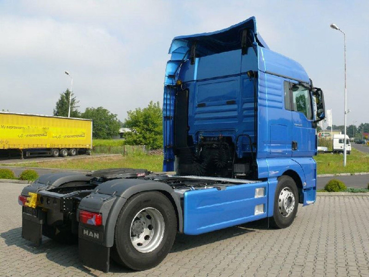 MAN TGA TGX ZIJSKIRT SET WB 3600MM EURO 3-5 PRIMER 000078 - Nadwozie i zewnętrzne elementy do Samochodów ciężarowych: zdjęcie 4 MAN TGA TGX ZIJSKIRT SET WB 3600MM EURO 3-5 PRIMER 000078 - Nadwozie i zewnętrzne elementy do Samochodów ciężarowych: zdjęcie 4