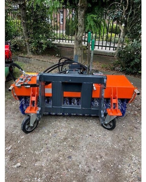 Plus 590-150 Tuchel - Szczotka do Maszyn rolniczych: zdjęcie 1 Plus 590-150 Tuchel - Szczotka do Maszyn rolniczych: zdjęcie 1