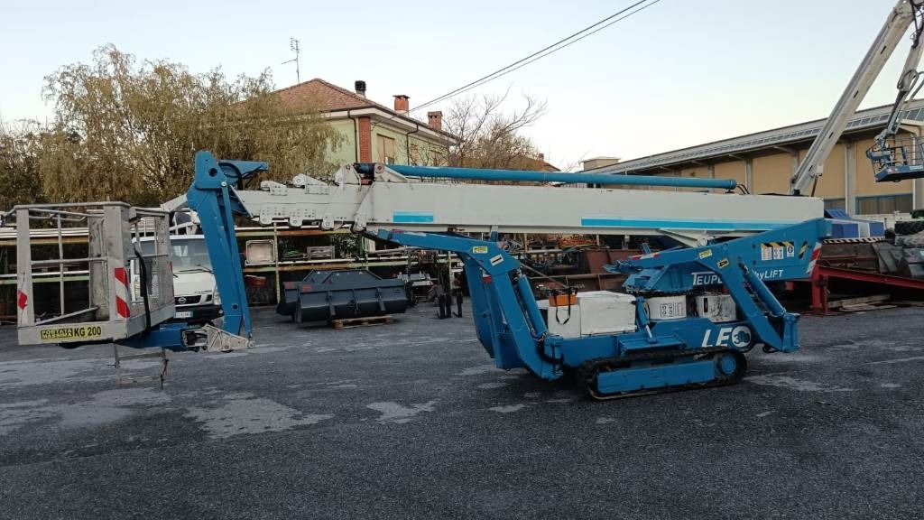 Teupen LEO 30 - Podnośnik pająk: zdjęcie 3 Teupen LEO 30 - Podnośnik pająk: zdjęcie 3