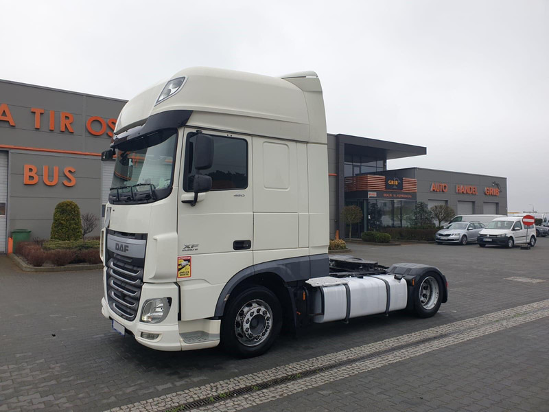 DAF XF 106 460 EURO 6 SSC LOW DECK - Ciągnik siodłowy: zdjęcie 1 DAF XF 106 460 EURO 6 SSC LOW DECK - Ciągnik siodłowy: zdjęcie 1