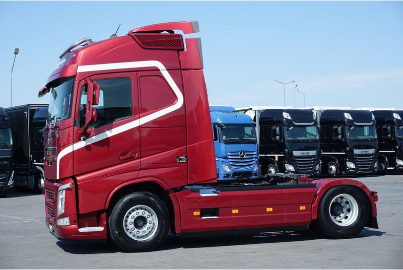 Volvo FH / 500 / EURO 6 / ACC / I -COOL / GLOBETROTTER - Ciągnik siodłowy: zdjęcie 4 Volvo FH / 500 / EURO 6 / ACC / I -COOL / GLOBETROTTER - Ciągnik siodłowy: zdjęcie 4