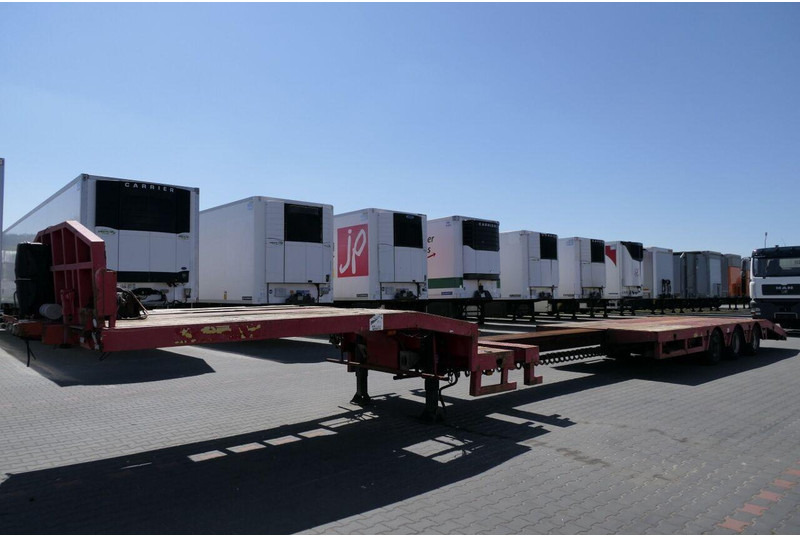 Faymonville NISKOPODWOZIE / ROZCIĄGANA / LAWETA / osie skrętne / wciągarka - Naczepa niskopodwoziowa: zdjęcie 5 Faymonville NISKOPODWOZIE / ROZCIĄGANA / LAWETA / osie skrętne / wciągarka - Naczepa niskopodwoziowa: zdjęcie 5